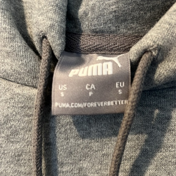 Puma bundle 2 Puma hoodies and 3 joggers - Picture 3 of 9